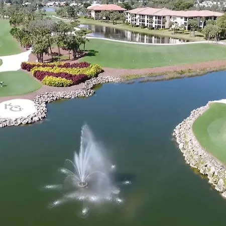 Welcome To Your Luxurious Golf Getaway!